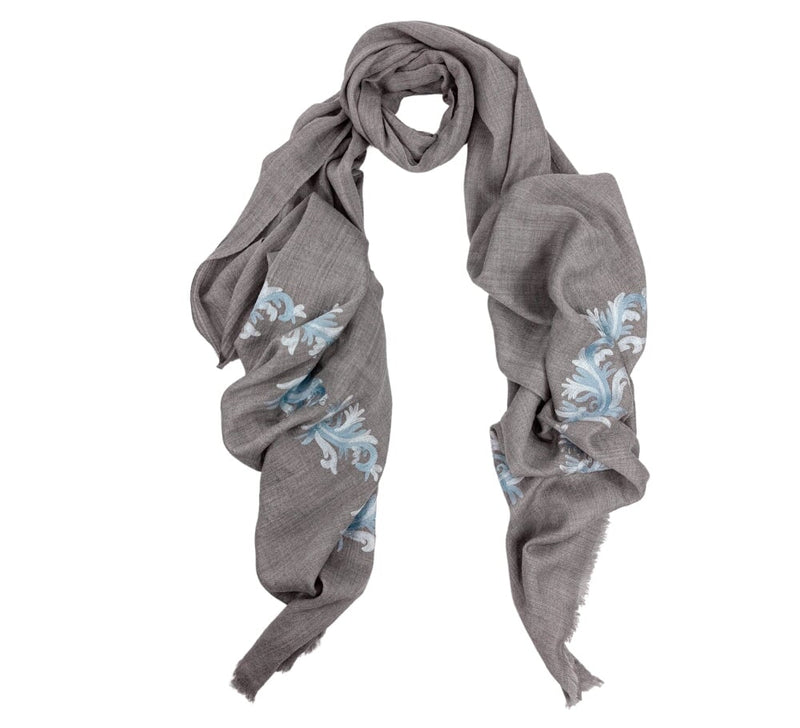 Acanthus Wave Stole Pashmina & Scarves 