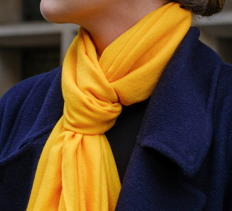 Cashmere Blend Diamond Weave Stole Pashmina & Scarves 