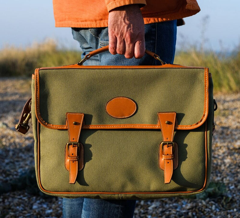 One Pocket Buckle Canvas Briefcase Briefcase 