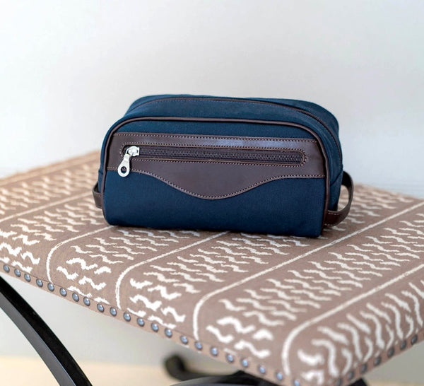 Blyford Canvas Washbag - Pickett London